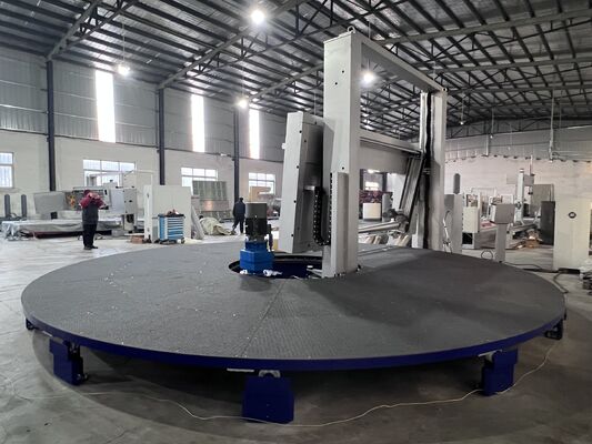 सुव्यवस्थित काटने के लिए दबाव रोलर के साथ विरोधी warping Carousel क्षैतिज फोम कटर